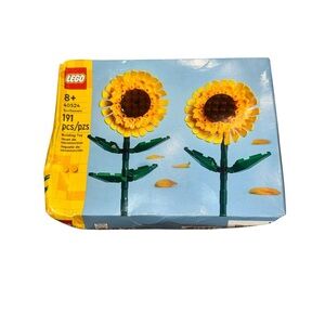 LEGO Bright Yellow and Blue Box